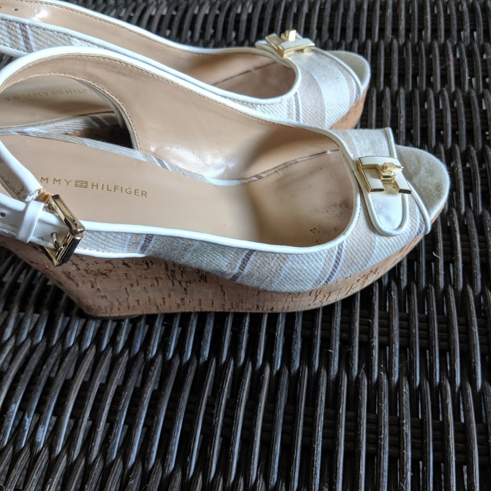 π₯π₯ Tommy Hilfiger Wedge Heel - Picture 5 of 9